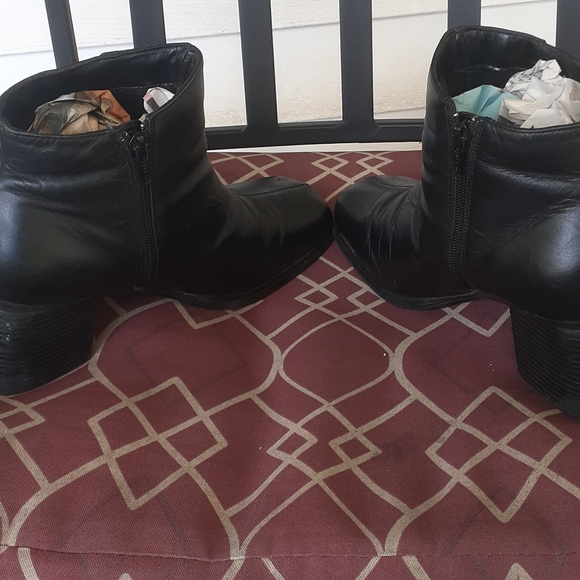 WITCHY GOTH CHUNKY HEEL COMBAT BOOTIES!!! - Picture 10 of 12